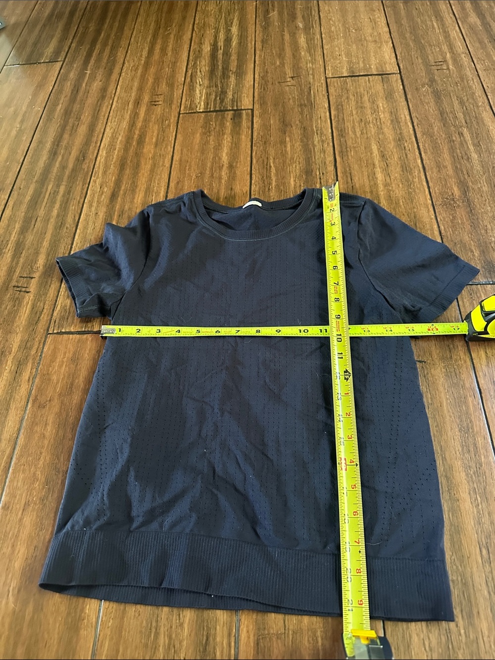 Athleta Navy Short Sleeve Kids Athletic Tee